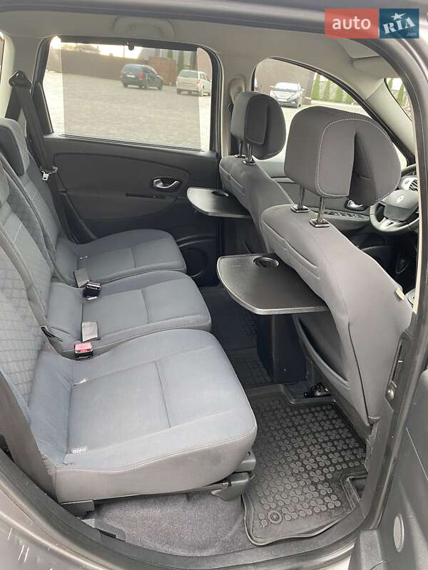 Мінівен Renault Grand Scenic 2009 в Рівному фото 21 Мінівен Renault Grand Scenic 2009 в Рівному