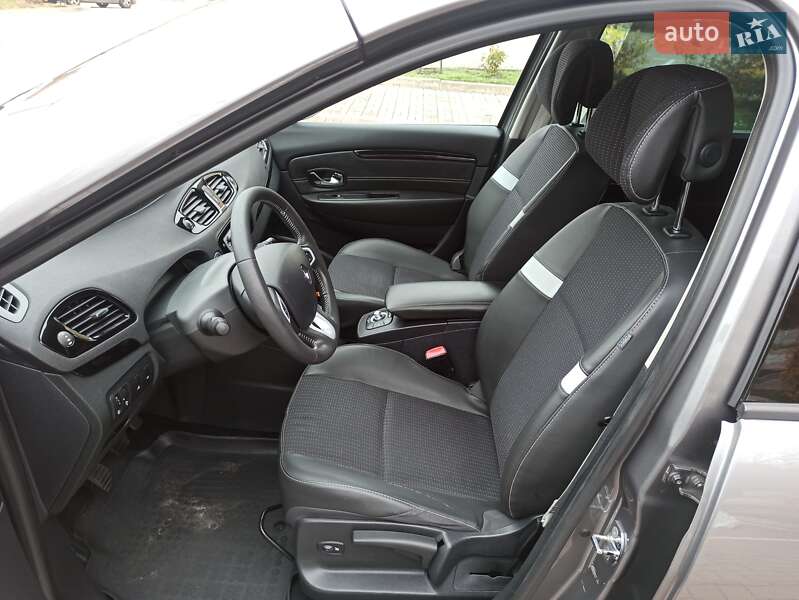 Минивэн Renault Grand Scenic 2012 в Киеве