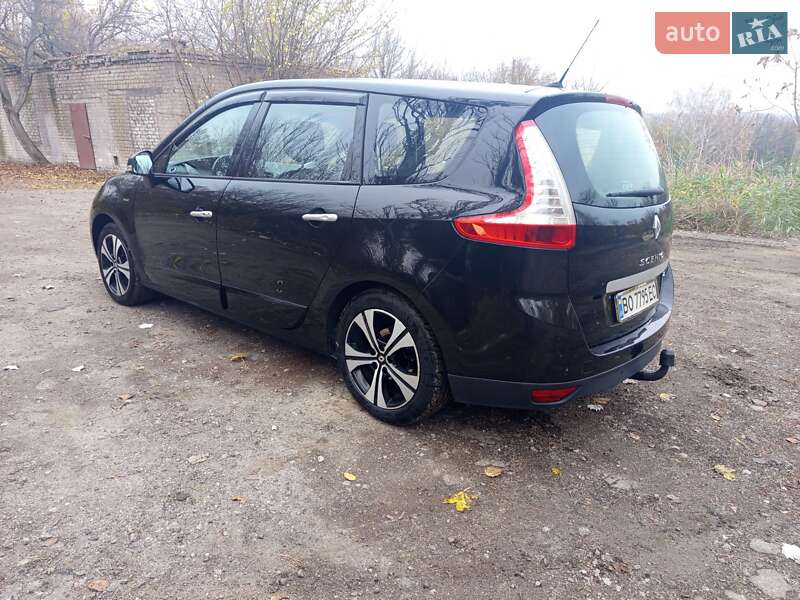 Минивэн Renault Grand Scenic 2011 в Запорожье