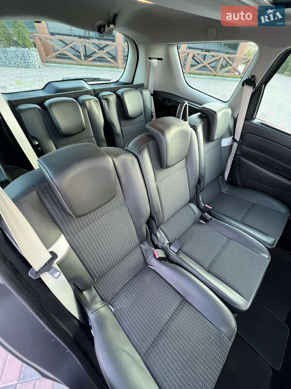 Минивэн Renault Grand Scenic 2013 в Ровно