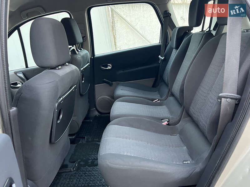 Минивэн Renault Grand Scenic 2007 в Дрогобыче фото 27 Минивэн Renault Grand Scenic 2007 в Дрогобыче