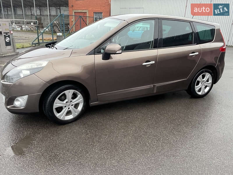 Минивэн Renault Grand Scenic 2011 в Виннице