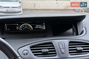 Минивэн Renault Grand Scenic 2014 в Киеве