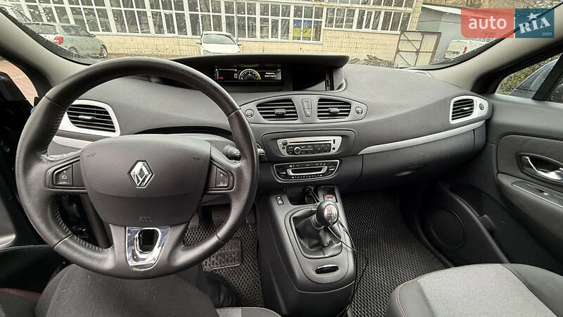 Мінівен Renault Grand Scenic 2014 в Києві