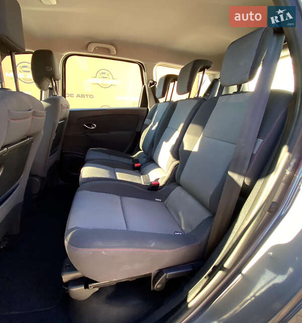 Минивэн Renault Grand Scenic 2013 в Ровно