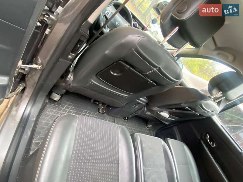 Мінівен Renault Grand Scenic 2012 в Топорівцях