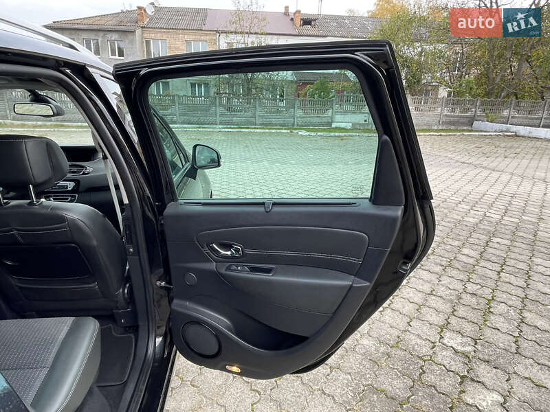 Минивэн Renault Grand Scenic 2013 в Ровно