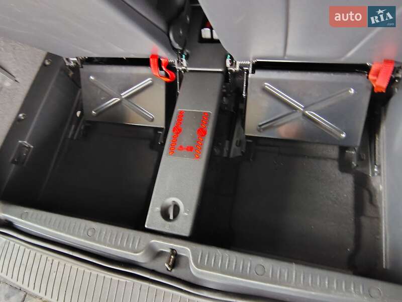 Минивэн Renault Grand Scenic 2007 в Бориславе фото 55 Минивэн Renault Grand Scenic 2007 в Бориславе