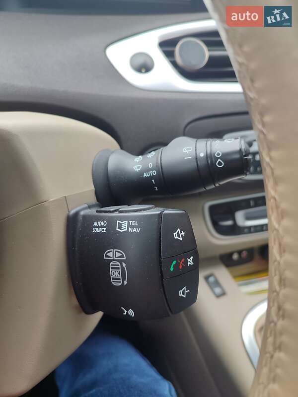 Минивэн Renault Grand Scenic 2010 в Киеве