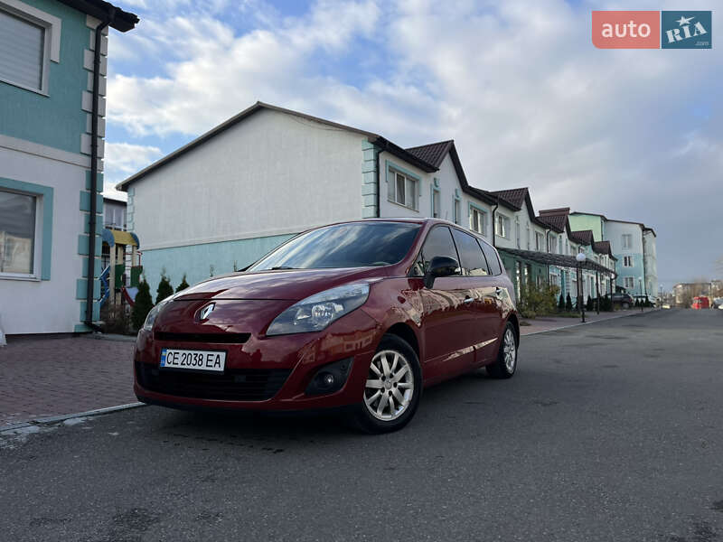Renault Grand Scenic 2011