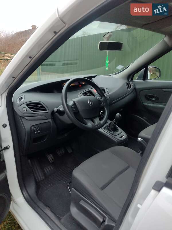 Минивэн Renault Grand Scenic 2009 в Тернополе фото 28 Минивэн Renault Grand Scenic 2009 в Тернополе