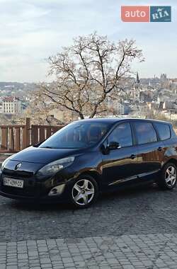 Минивэн Renault Grand Scenic 2011 в Чорткове