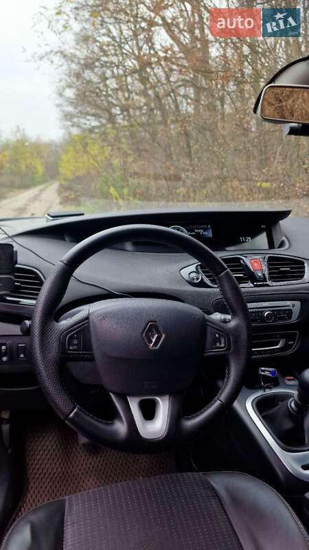 Минивэн Renault Grand Scenic 2011 в Мукачево