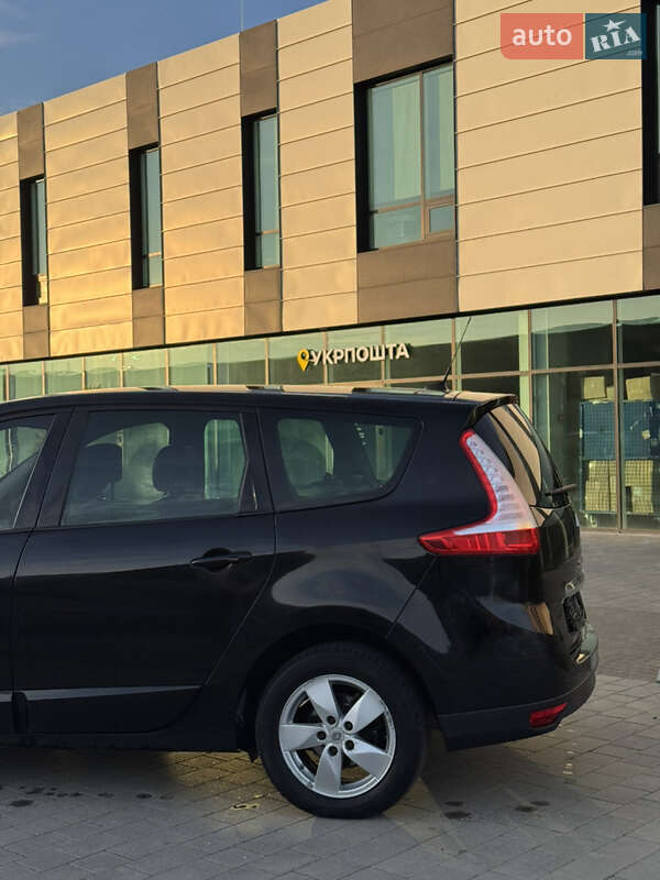 Минивэн Renault Grand Scenic 2015 в Хмельницком фото 6 Минивэн Renault Grand Scenic 2015 в Хмельницком