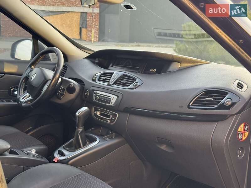 Минивэн Renault Grand Scenic 2015 в Хмельницком фото 21 Минивэн Renault Grand Scenic 2015 в Хмельницком
