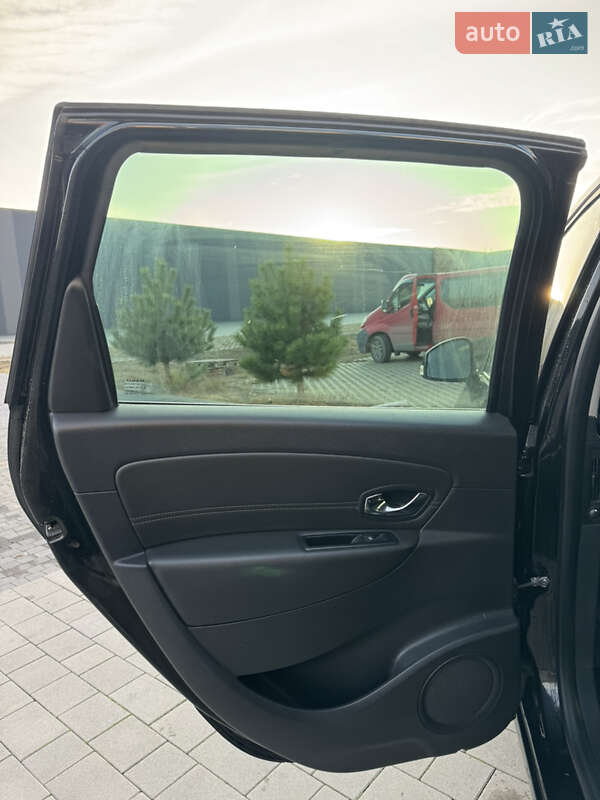Минивэн Renault Grand Scenic 2015 в Хмельницком фото 29 Минивэн Renault Grand Scenic 2015 в Хмельницком
