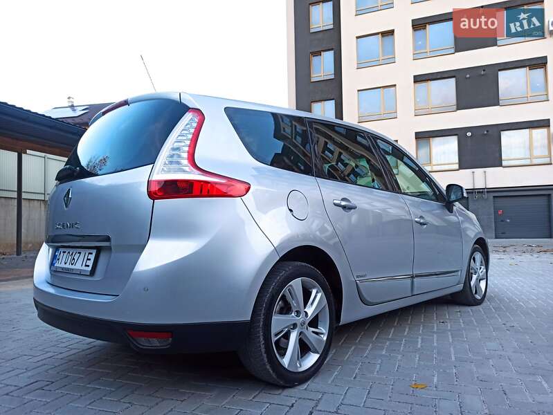 Минивэн Renault Grand Scenic 2012 в Ивано-Франковске фото 39 Минивэн Renault Grand Scenic 2012 в Ивано-Франковске