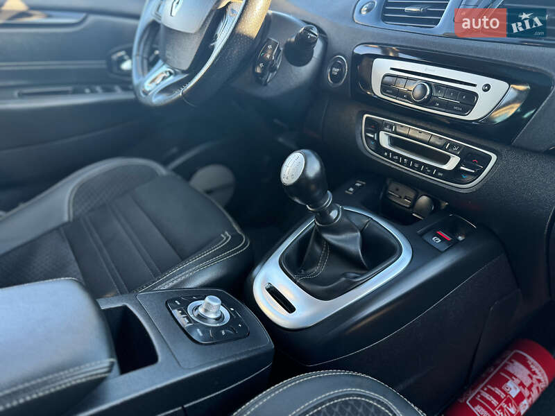 Минивэн Renault Grand Scenic 2015 в Стрые фото 91 Минивэн Renault Grand Scenic 2015 в Стрые