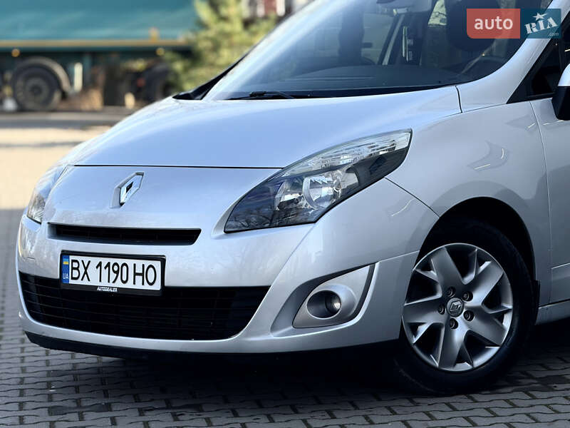 Минивэн Renault Grand Scenic 2011 в Хмельницком фото 4 Минивэн Renault Grand Scenic 2011 в Хмельницком