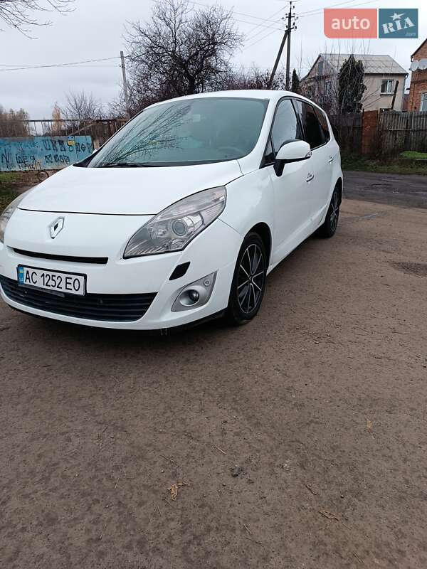 Минивэн Renault Grand Scenic 2010 в Луцке фото 2 Минивэн Renault Grand Scenic 2010 в Луцке
