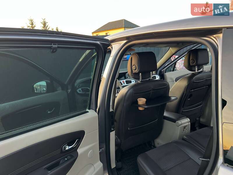 Минивэн Renault Grand Scenic 2010 в Лановцах фото 15 Минивэн Renault Grand Scenic 2010 в Лановцах