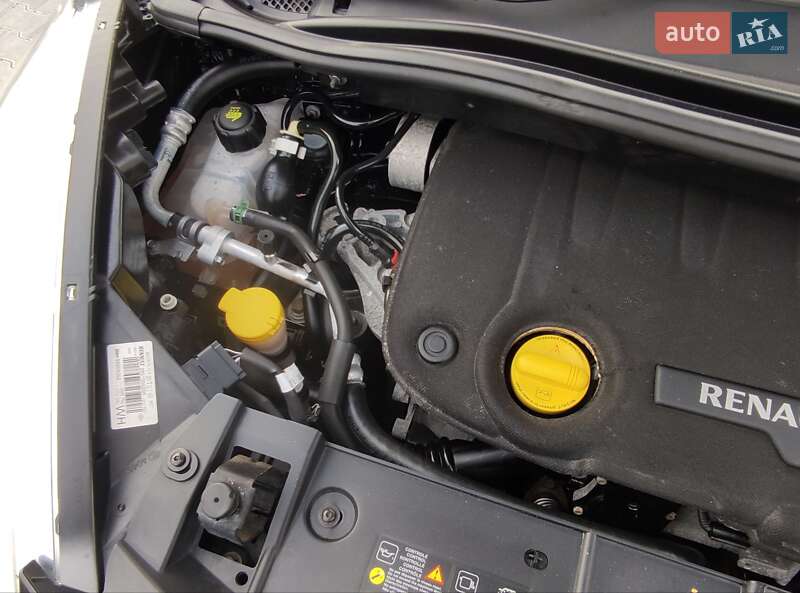 Минивэн Renault Grand Scenic 2014 в Тернополе фото 44 Минивэн Renault Grand Scenic 2014 в Тернополе