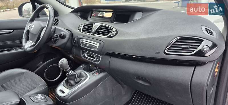 Минивэн Renault Grand Scenic 2011 в Нововолынске фото 29 Минивэн Renault Grand Scenic 2011 в Нововолынске