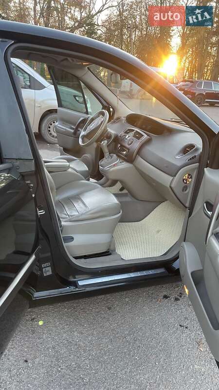 Минивэн Renault Grand Scenic 2004 в Тернополе фото 17 Минивэн Renault Grand Scenic 2004 в Тернополе