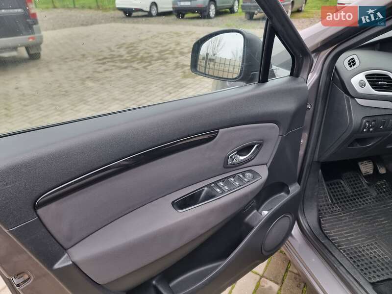 Минивэн Renault Grand Scenic 2013 в Смеле фото 15 Минивэн Renault Grand Scenic 2013 в Смеле