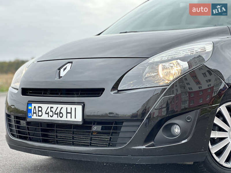 Минивэн Renault Grand Scenic 2010 в Виннице