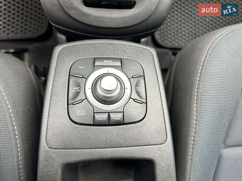 Минивэн Renault Grand Scenic 2010 в Виннице