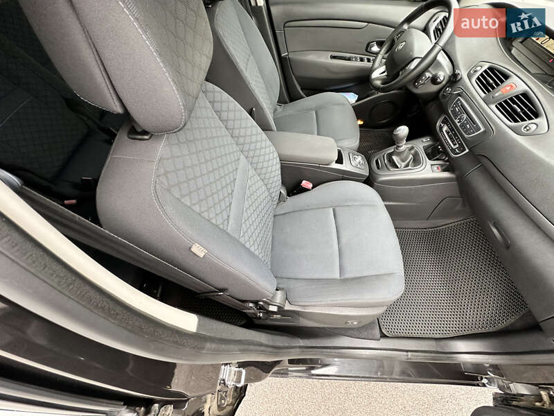 Минивэн Renault Grand Scenic 2010 в Виннице