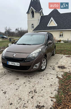 Мінівен Renault Grand Scenic 2011 в Полтаві
