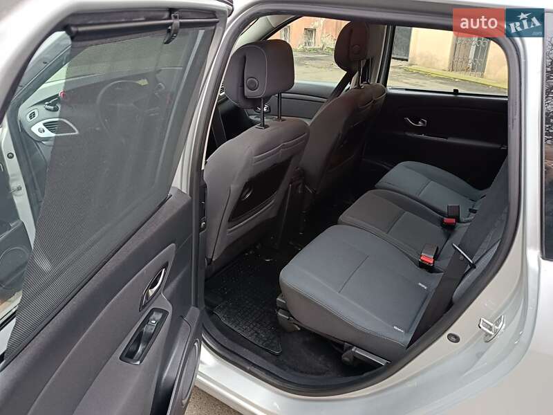 Минивэн Renault Grand Scenic 2010 в Одессе фото 16 Минивэн Renault Grand Scenic 2010 в Одессе
