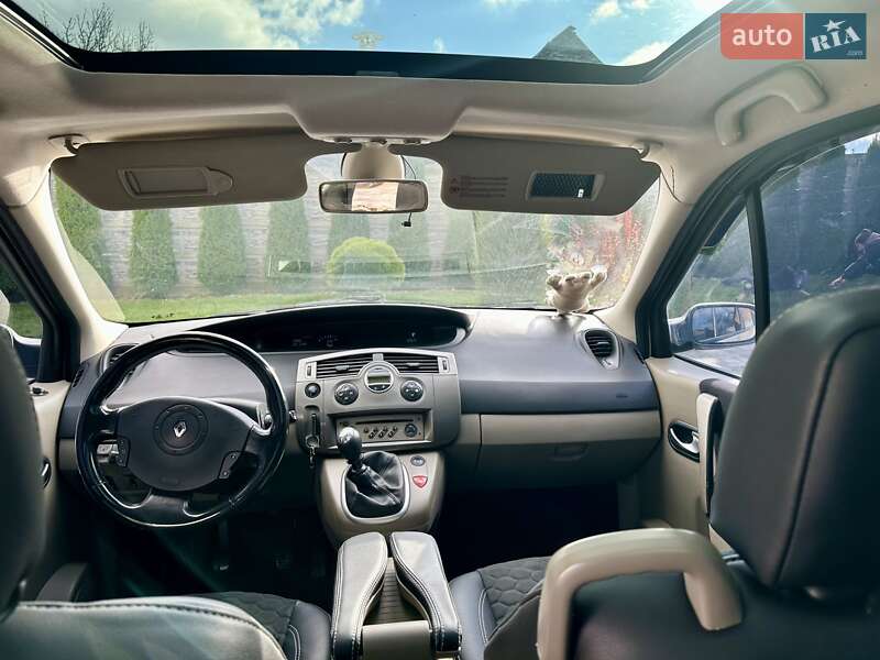 Минивэн Renault Grand Scenic 2006 в Дубно