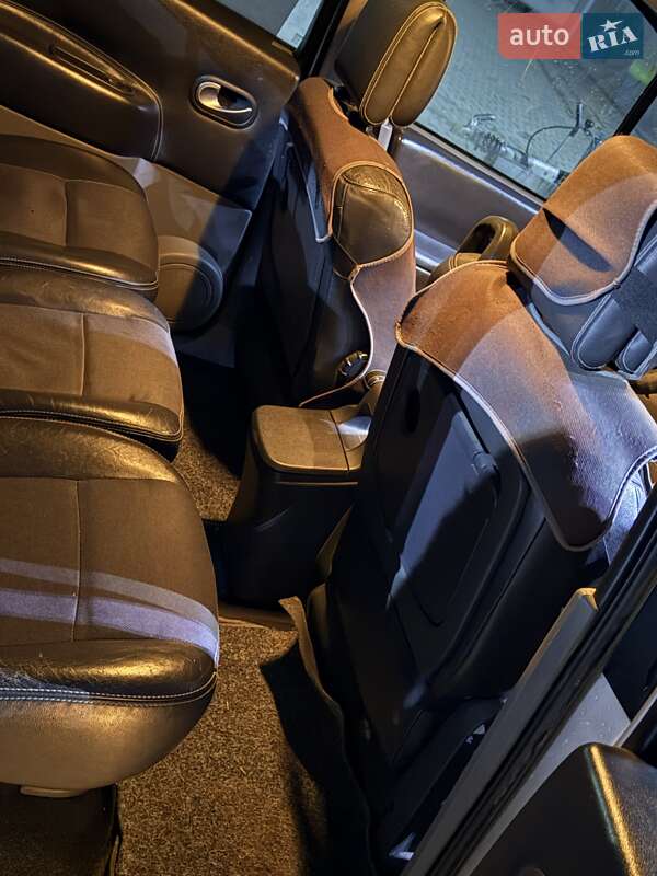 Минивэн Renault Grand Scenic 2005 в Новоселице фото 3 Минивэн Renault Grand Scenic 2005 в Новоселице