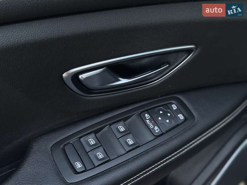 Минивэн Renault Grand Scenic 2017 в Сарнах