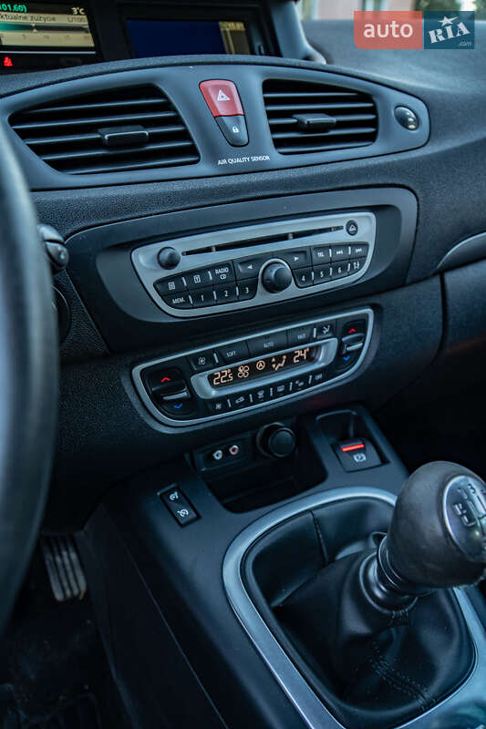 Минивэн Renault Grand Scenic 2011 в Бурштыне