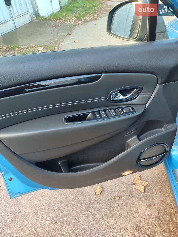 Минивэн Renault Grand Scenic 2013 в Черкассах