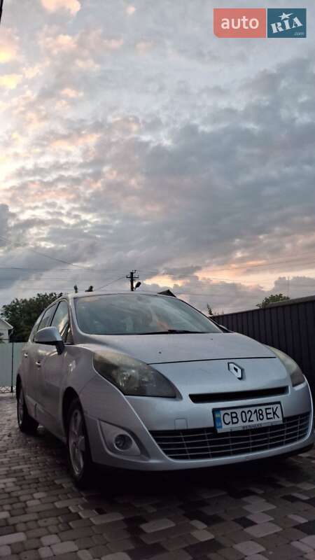 Renault Grand Scenic 2009