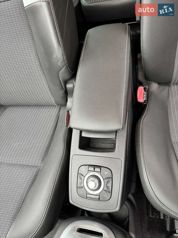 Минивэн Renault Grand Scenic 2013 в Котельве