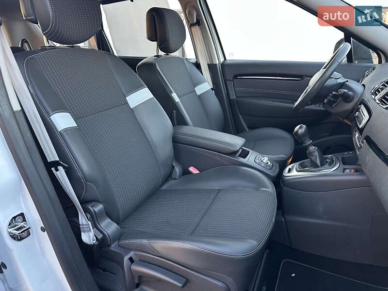 Минивэн Renault Grand Scenic 2012 в Луцке