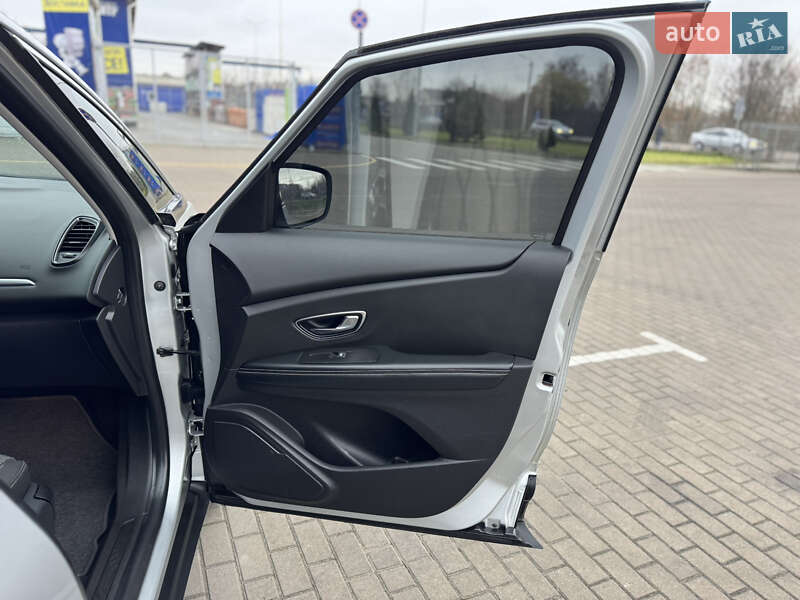 Мінівен Renault Grand Scenic 2017 в Дубні