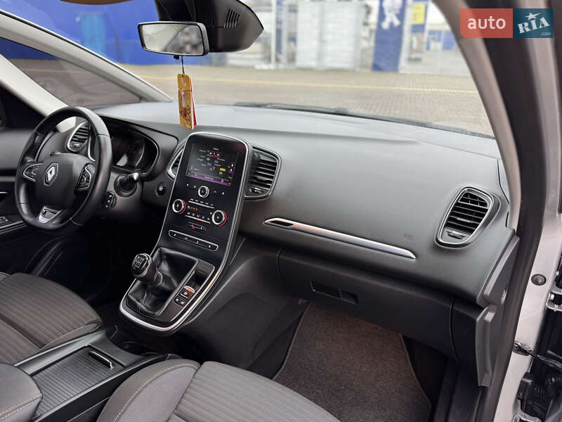 Мінівен Renault Grand Scenic 2017 в Дубні