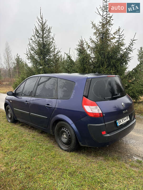 Минивэн Renault Grand Scenic 2004 в Березному
