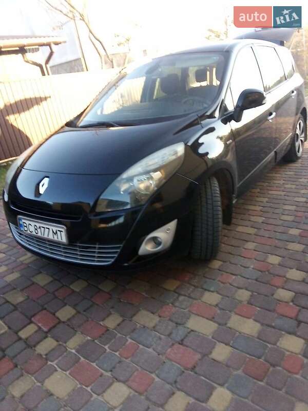 Мінівен Renault Grand Scenic 2011 в Новояворівську