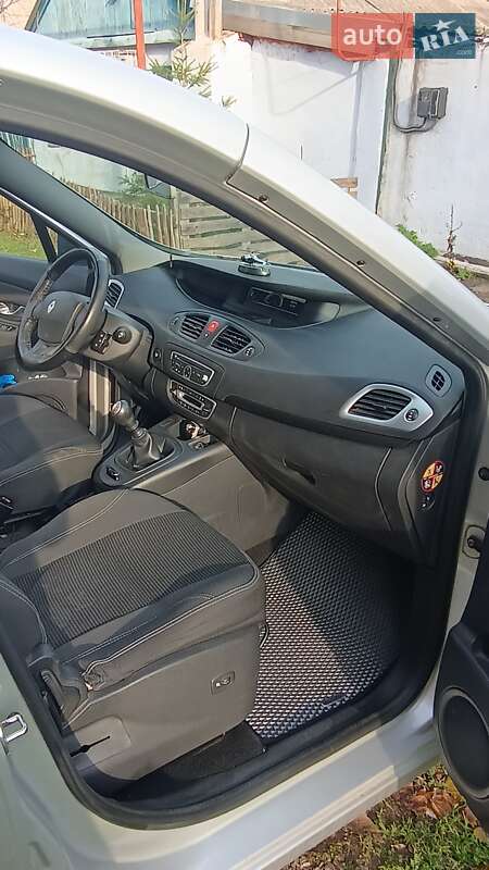Мінівен Renault Grand Scenic 2010 в Миколаєві фото 10 Мінівен Renault Grand Scenic 2010 в Миколаєві