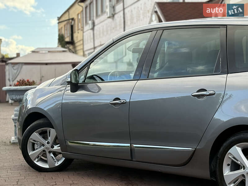 Минивэн Renault Grand Scenic 2012 в Стрые