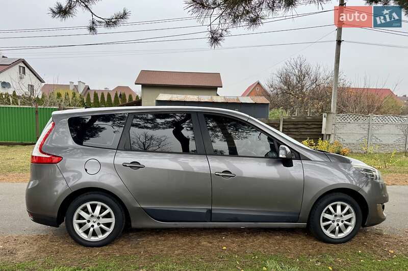 Минивэн Renault Grand Scenic 2012 в Киеве фото 7 Минивэн Renault Grand Scenic 2012 в Киеве