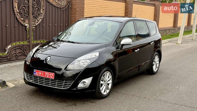 Минивэн Renault Grand Scenic 2010 в Александрие